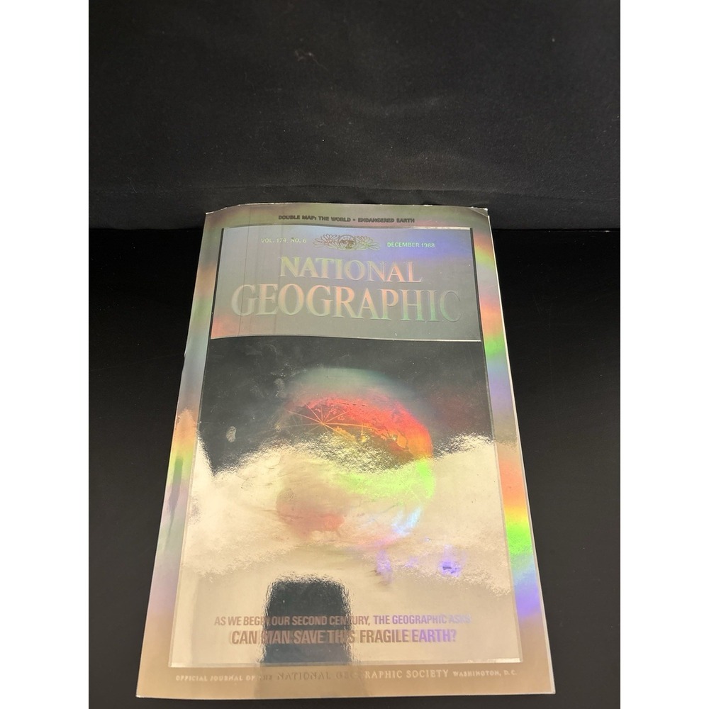 National Geographic Magazine December 1988 Holographic Cover, Vol 174 No 6